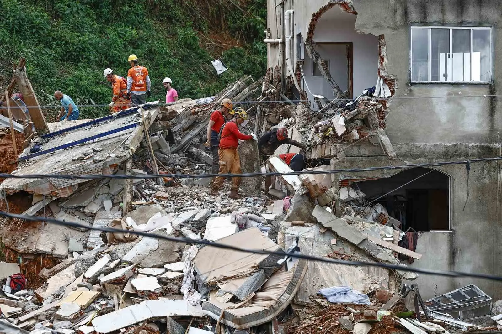 Brezilya’nın Minas Gerais eyaletine bağlı Juiz de Fora kentinde etkili