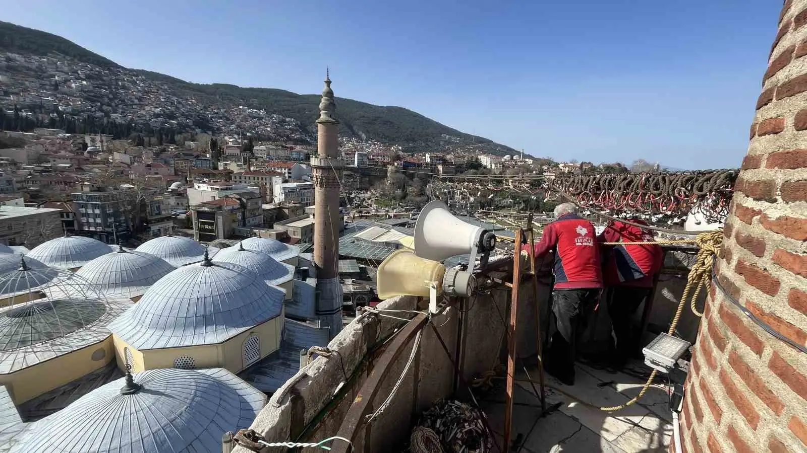 İslamiyet’in en büyük 5 mabedi arasında gösterilen 627 yıllık Bursa