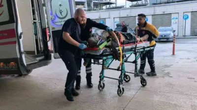 Bursa’nın İnegöl ilçesinde kontrolden çıkarak devrilen beton tankerinin sürücüsü, kaldırıldığı