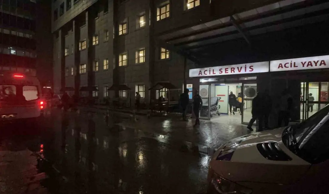 BURSA (İHA) – Bursa’da bıçaklı kavgada bir kişi, 3 yerinden