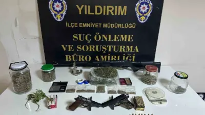 Bursa’da uyuşturucu madde ticareti ve ruhsatsız silah bulundurulduğu belirlenen adrese