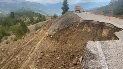 Bursa Büyükşehir Belediyesi, son günlerde yaşanan yağışlar dolayısıyla kent merkezi