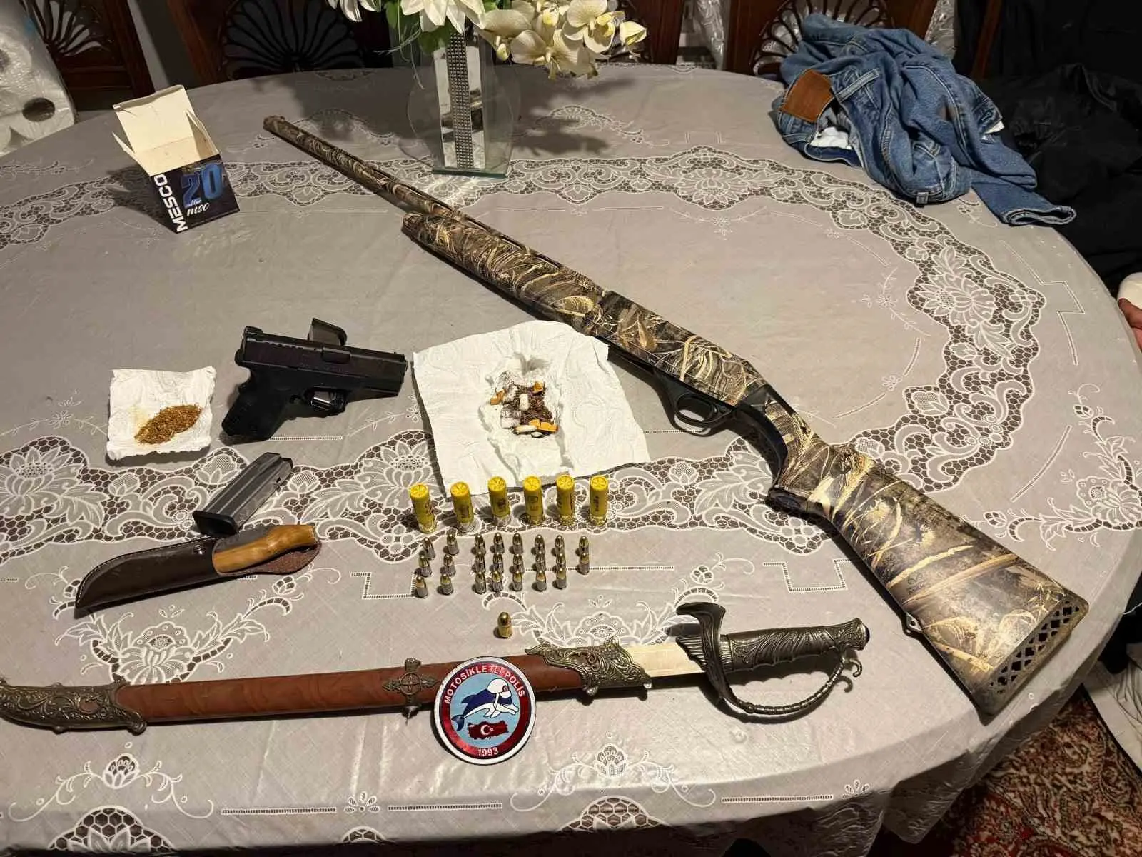 Bursa’nın Kestel ve Gürsu ilçelerinde, halkın huzur ve güvenliğinin sağlanması