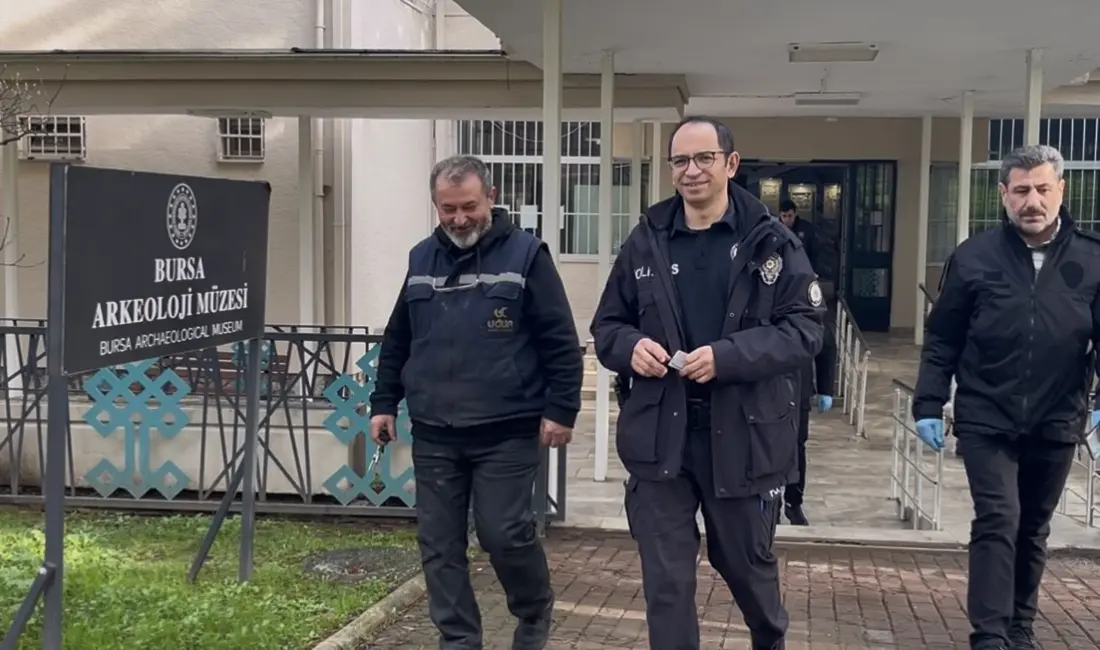 Bursa’da piknik yaptığı sırada patlamamış top mermisi bulduğunu iddia eden