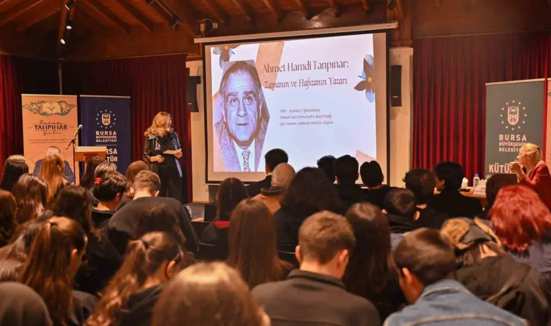 Bursa Büyükşehir Belediyesi’nin ‘Bursa Tanpınar Yılı’ etkinlikleri çerçevesinde düzenlediği söyleşide,