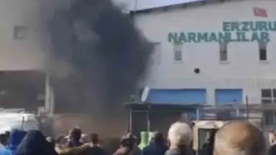 Bursa’nın bir iş yerinde çıkan yangın, itfaiye ekiplerinin müdahalesiyle kontrol