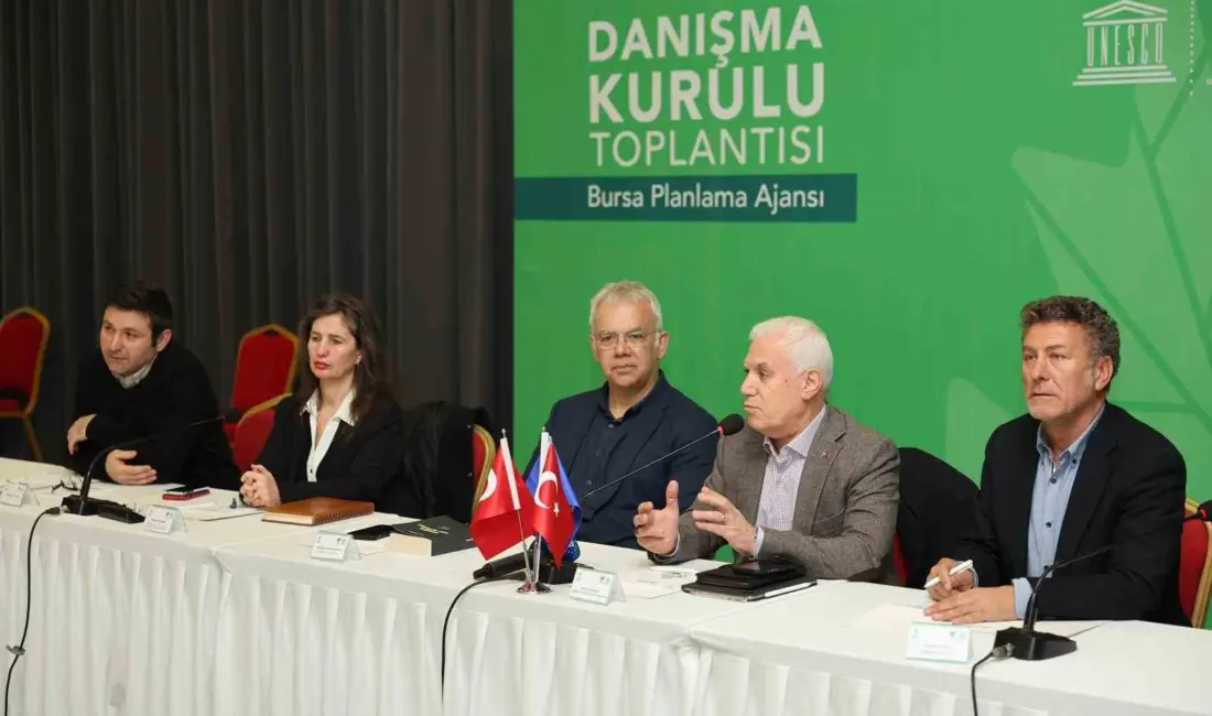 Bursa Planlama Ajansı’nın Danışma Kurulu toplantısında akademisyen ve yöneticilerle bir