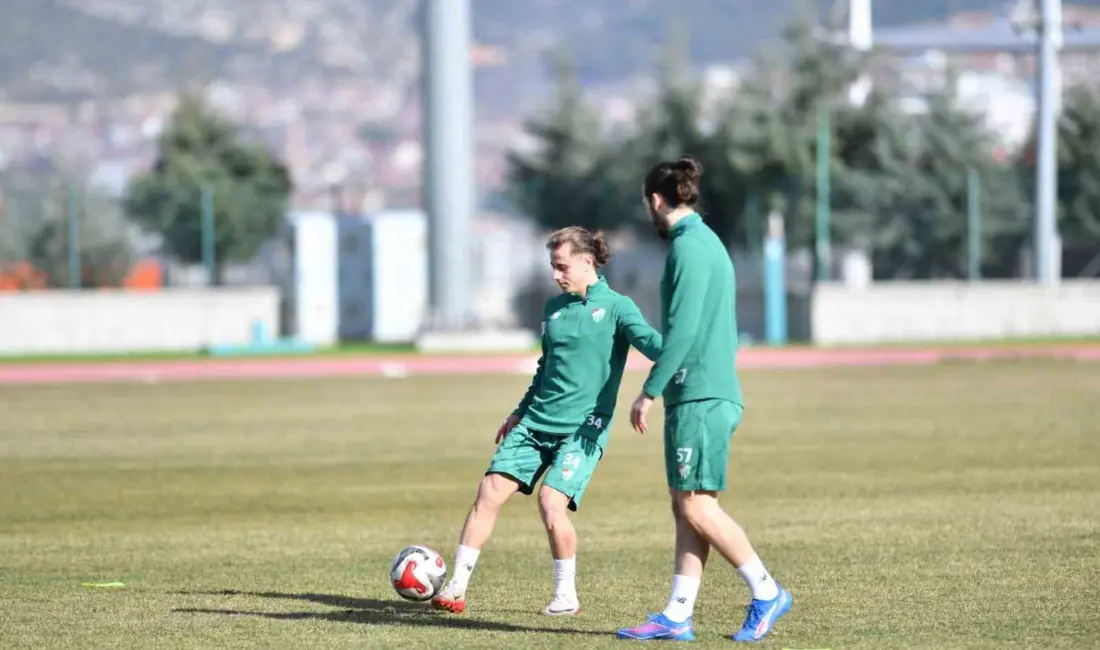 Bursaspor, TFF 2. Lig Kırmızı Grup 23. haftasında deplasmanda oynayacağı