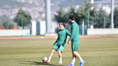 Bursaspor, TFF 2. Lig Kırmızı Grup 23. haftasında deplasmanda oynayacağı