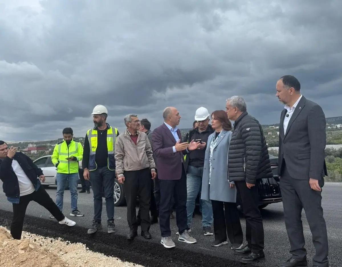 AK Parti Mersin Milletvekili Havva Sibel Söylemez, Çeşmeli-Kızkalesi Otoyolunun Mersin’in
