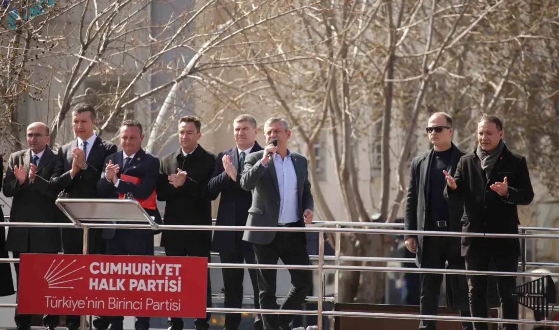 CHP Genel Başkanı Özgür Özel, “Türkiye’nin İran konusunda çok dikkatli,