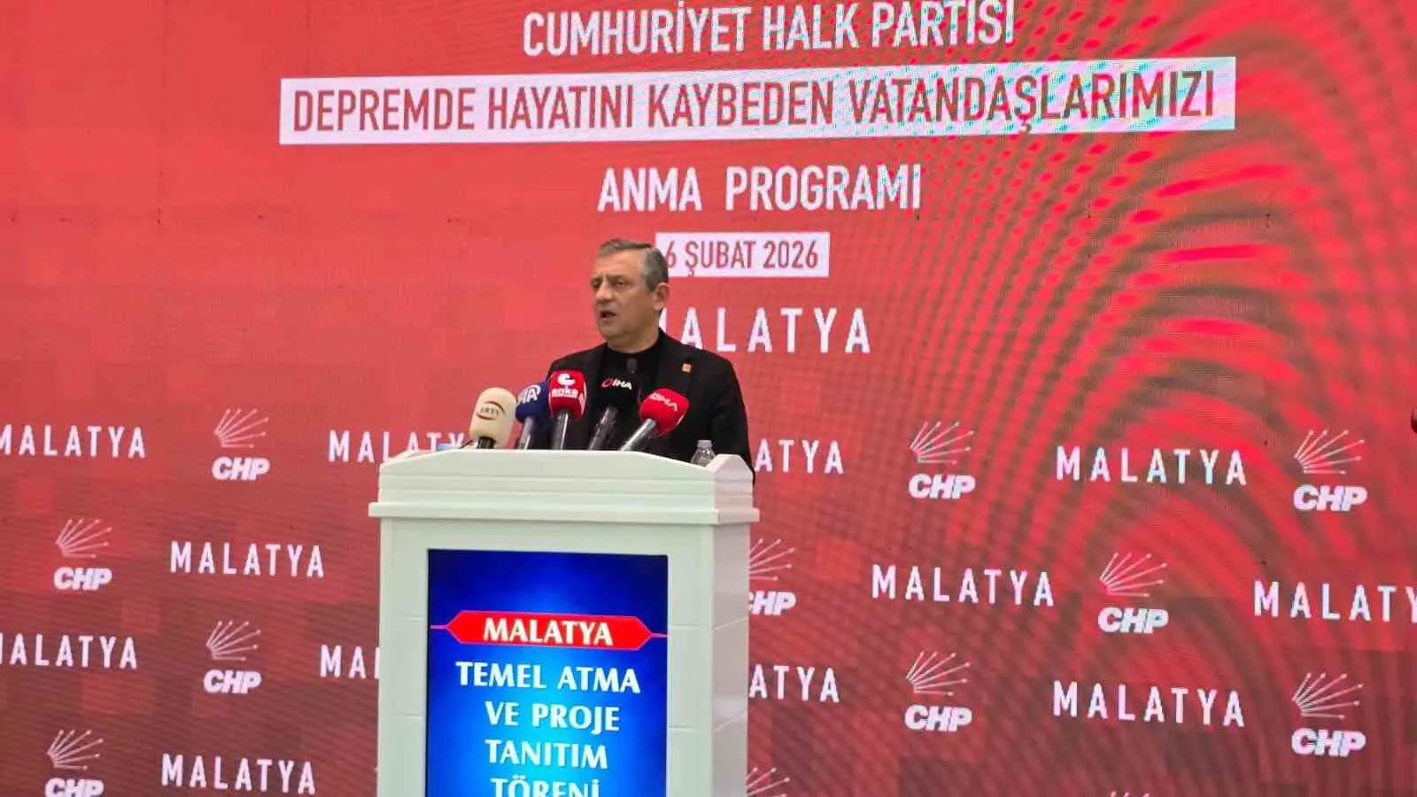 Cumhuriyet Halk Partisi (CHP) Genel Başkanı Özgür Özel, 6 Şubat