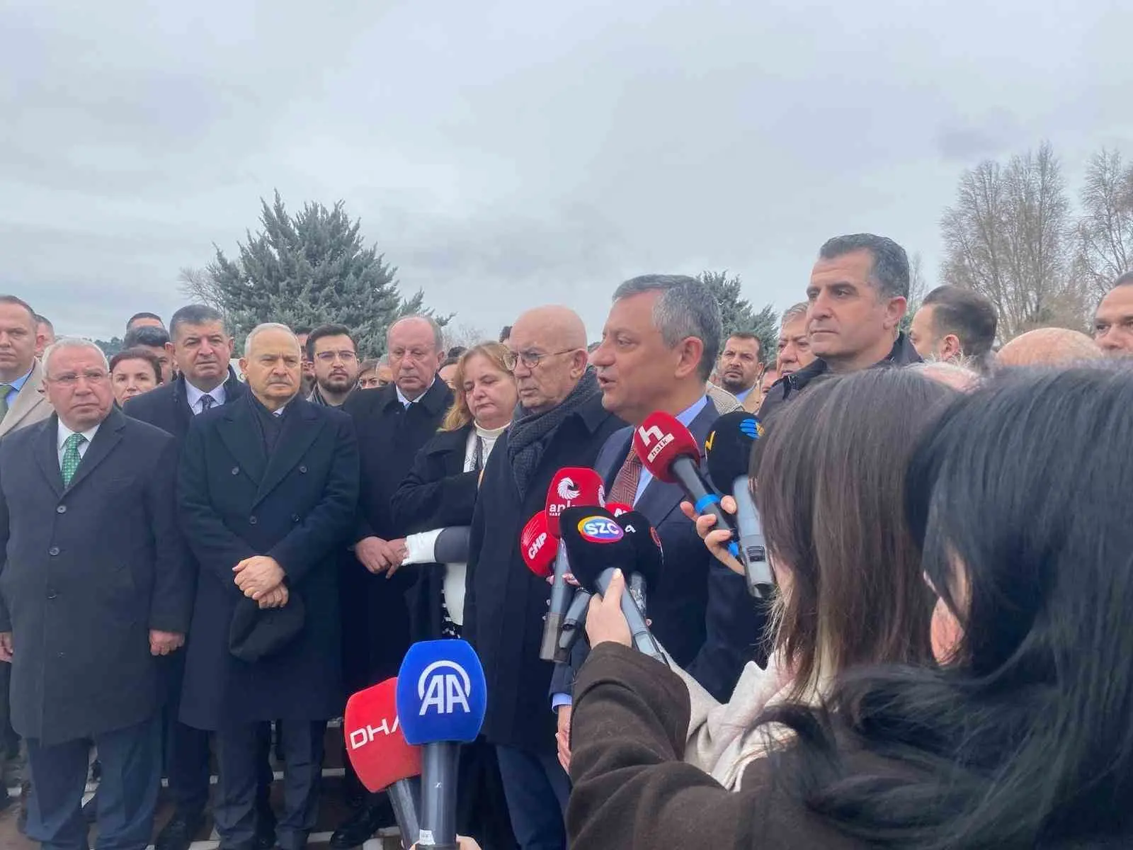 Cumhuriyet Halk Partisi’nin (CHP) eski Genel Başkanı Deniz Baykal, vefatının