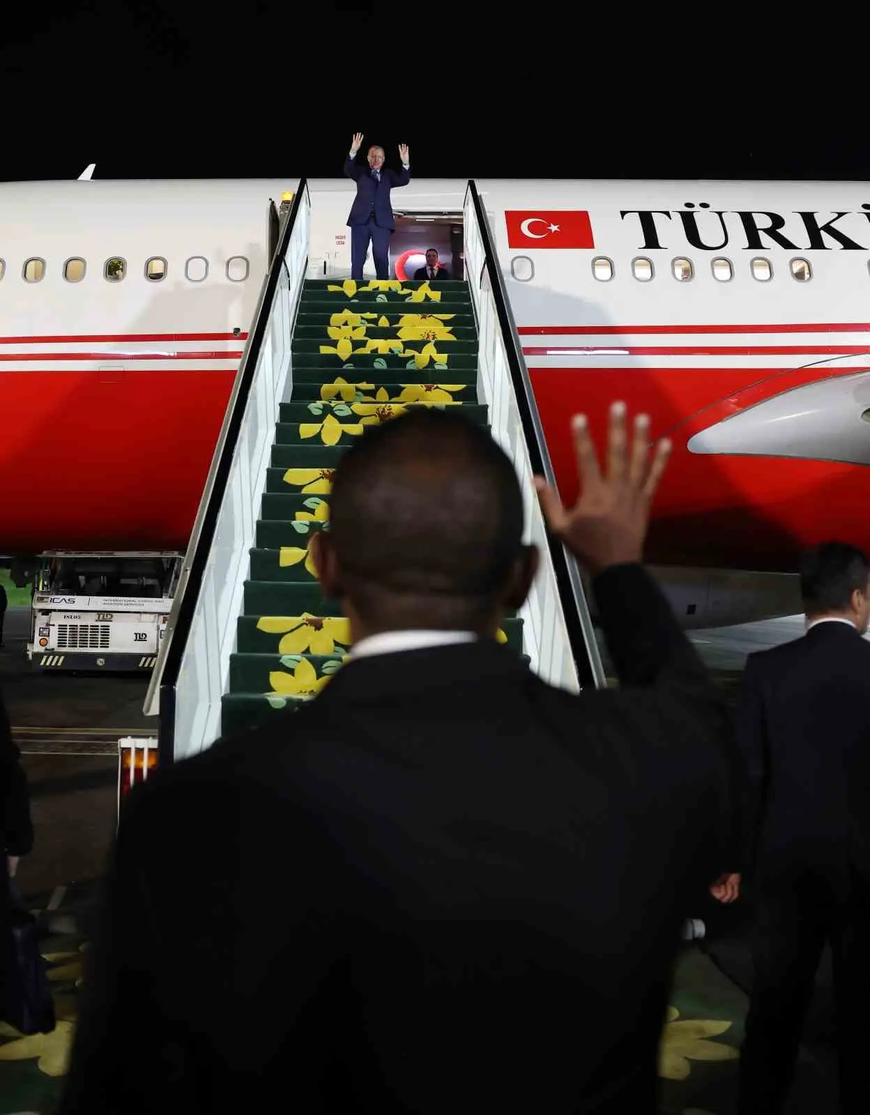 Cumhurbaşkanı Recep Tayyip Erdoğan, Etiyopya’daki temaslarını tamamlamasının ardından Türkiye’ye dönmek