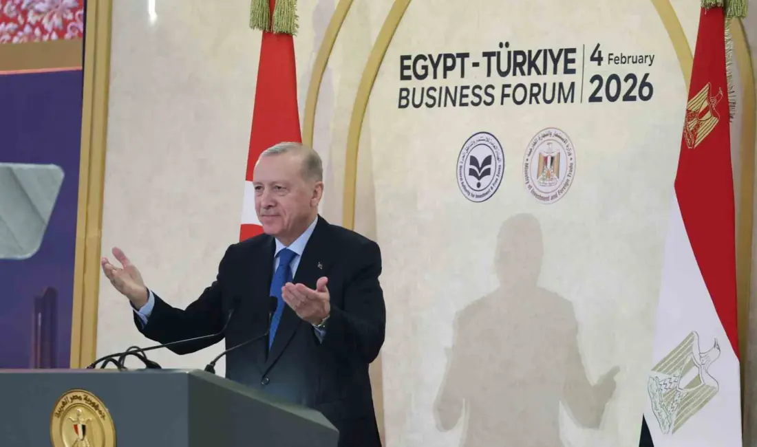 Cumhurbaşkanı Recep Tayyip Erdoğan, Kahire’de düzenlenen Türkiye-Mısır İş Forumu Kapanış