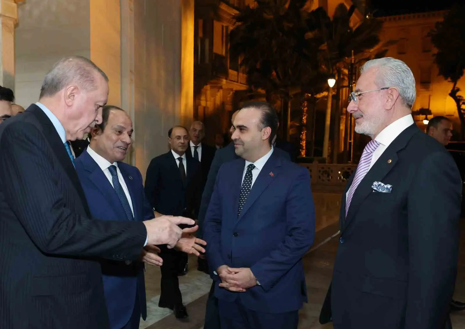 Cumhurbaşkanı Recep Tayyip Erdoğan, Mısır Cumhurbaşkanı Abdulfettah es-Sisi’ye Togg hediye