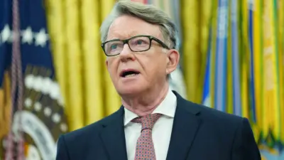 İngiltere’de devlet sırlarını ABD’li cinsel istismar suçlusu Jeffrey Epstein ile