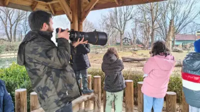Bursa Büyükşehir Belediyesi tarafından düzenlenen ‘Bilim Fotoğrafçılığı’ atölyesine katılan çocuklar,