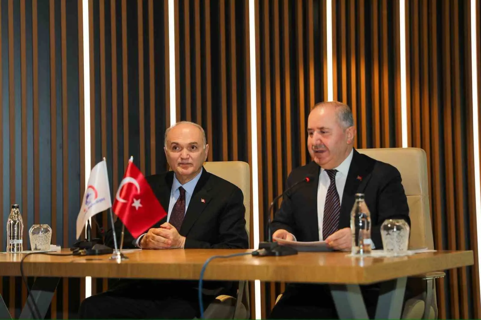 Düzce Belediye Başkanı Faruk Özlü, Çevre, Şehircilik ve İklim Değişikliği