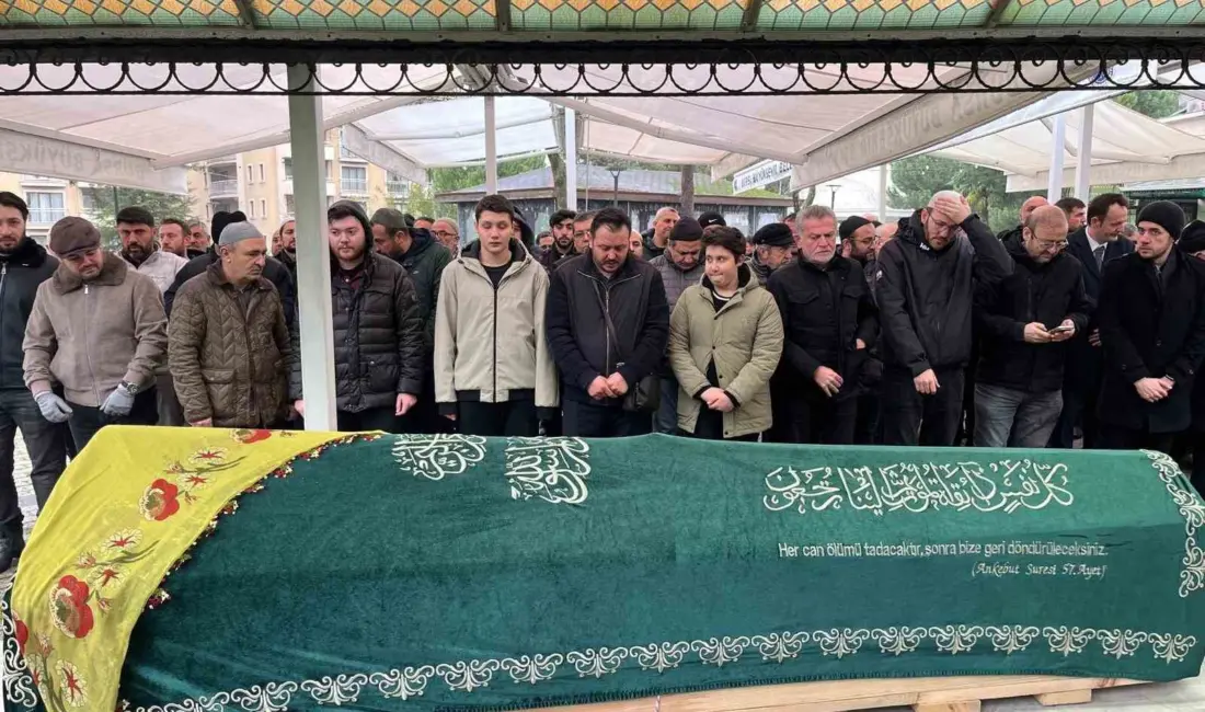 Emekli Müftü Said Emin Arvas’ın vefat eden kızı Müberra Arvas