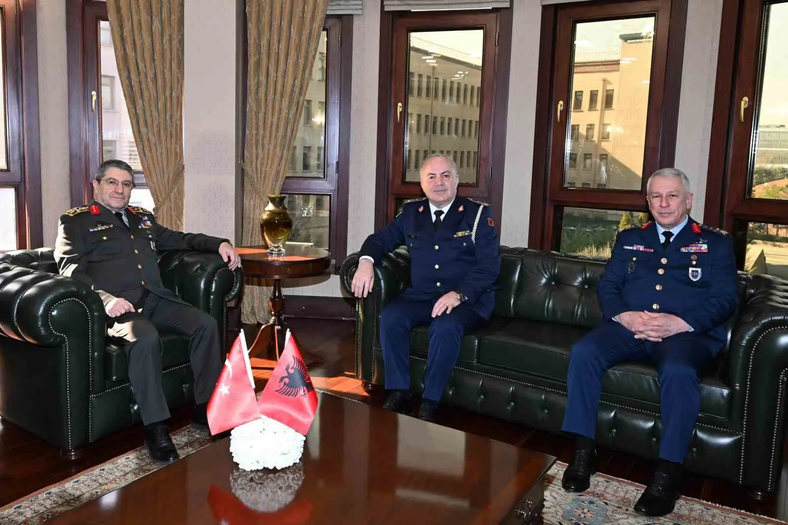 Genelkurmay Başkanı Orgeneral Selçuk Bayraktaroğlu, Arnavutluk Hava Kuvvetleri Komutanı Tümgeneral