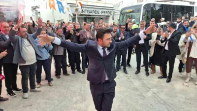 AK Parti Bodrum İlçe Başkanlığı’na atanan Seha Ergene, davullu zurnalı