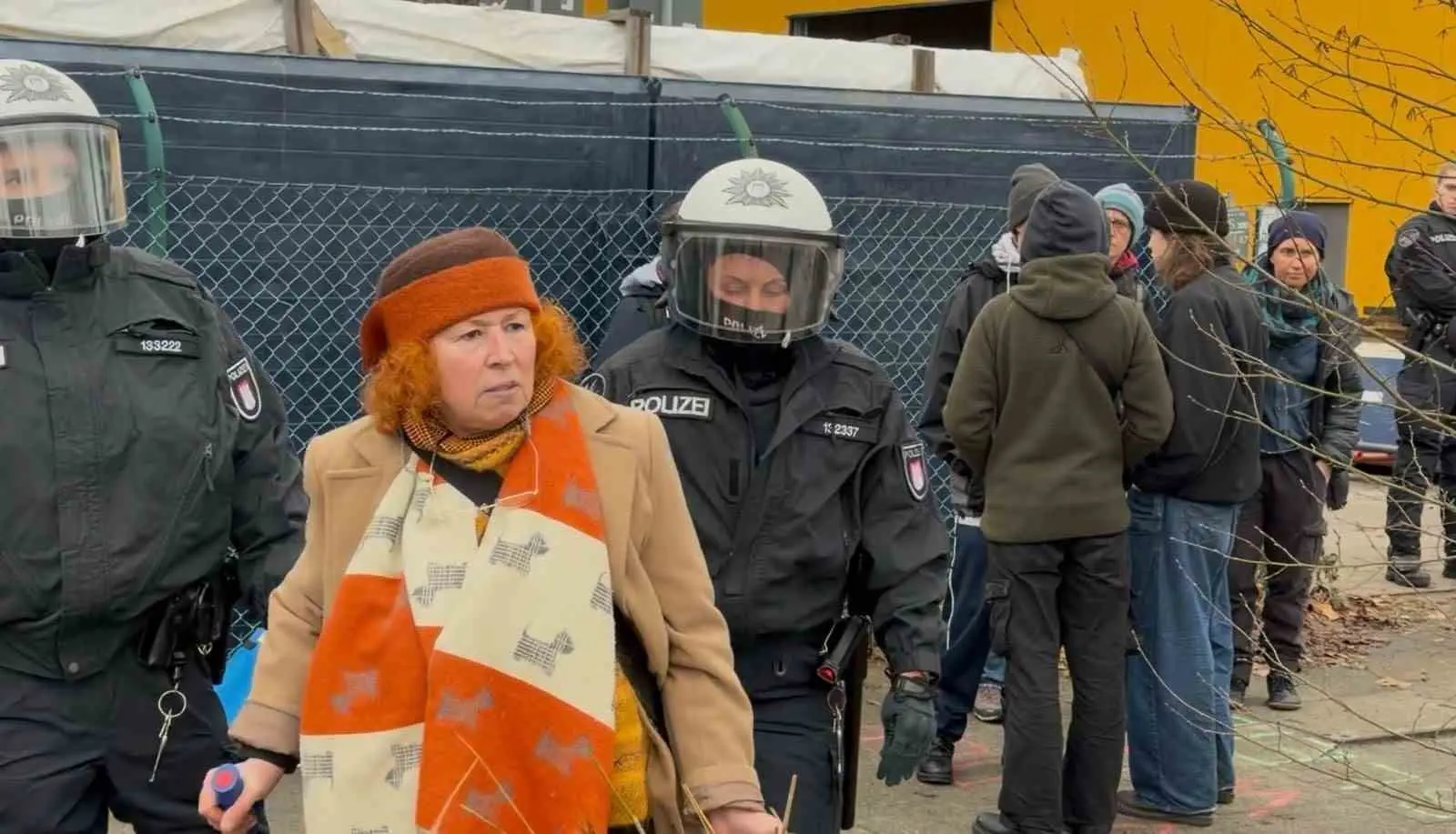 Almanya’nın Hamburg kentinde “Vahşi Orman” olarak bilinen alanda planlanan yapılması