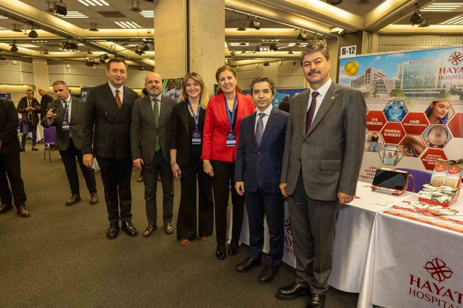 Son dönemde sağlık turizmine yönelerek Kosova’nın başkenti Priştine’de bir irtibat