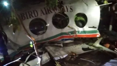 Hindistan’ın Jharkhand eyaletinde içerisinde 7 kişinin bulunduğu ambulans uçak düştü.