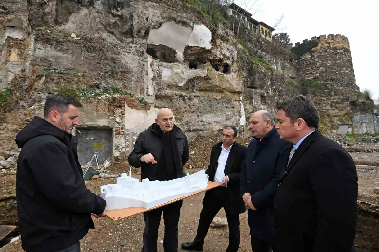 Osmangazi Belediye Başkanı Erkan Aydın, ilçenin tarihi ve kültürel belleğinde