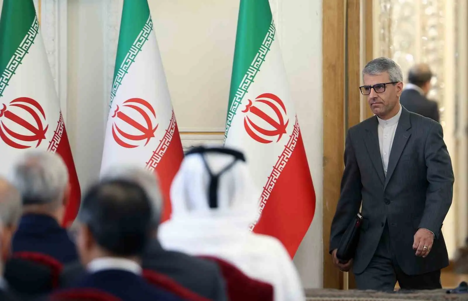 İran Dışişleri Bakanlığı Sözcüsü İsmail Bekayi, İran’ın nükleer enerjiden barışçıl