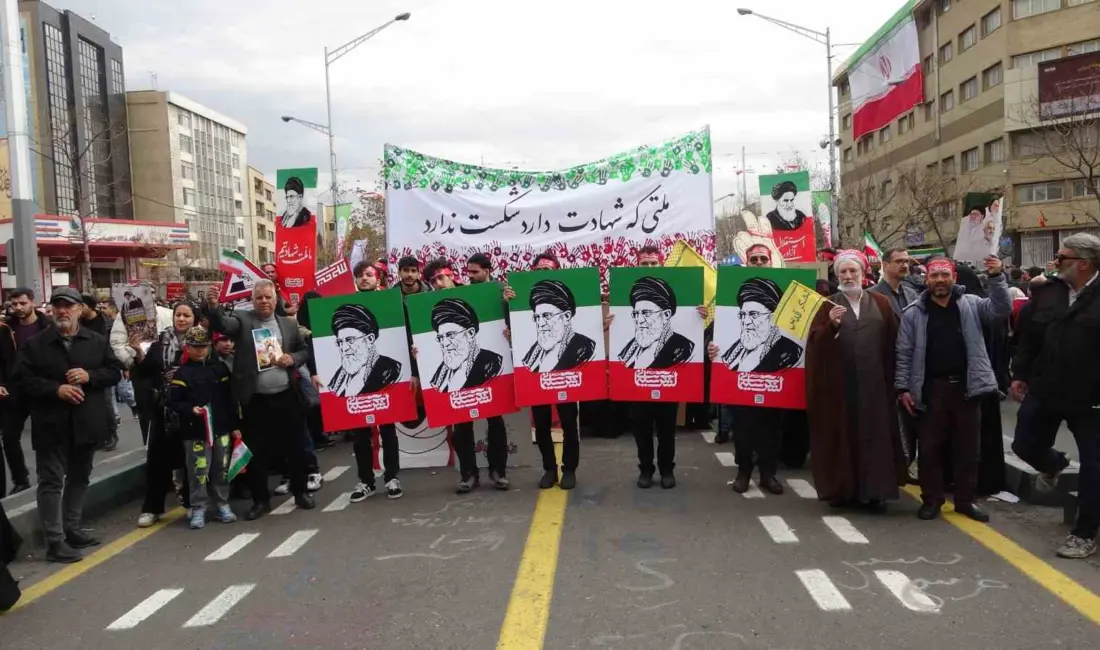 İran’da İslam Devrimi’nin 47’nci yıl dönümü dolayısıyla başkent Tahran’da milyonlarca