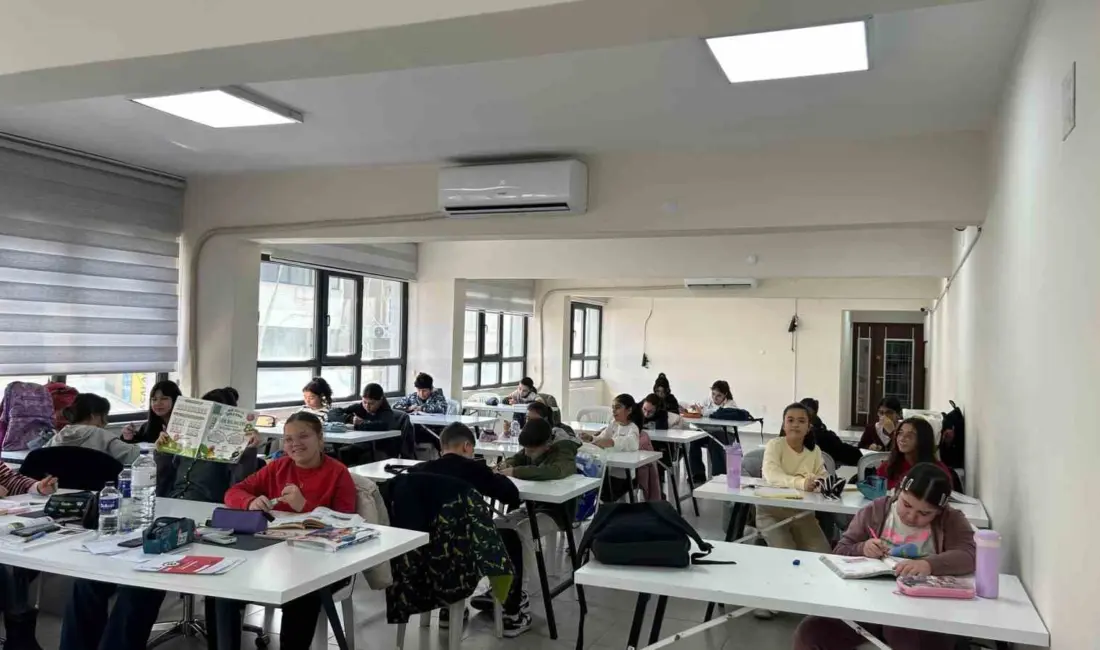 Karacabey Belediyesi tarafından 2025 yılında başlatılan Matematik Soru Çözüm Atölyesi,