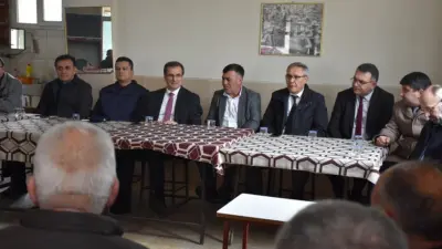 Manisa’nın Salihli ilçe Kaymakamı Ali Güldoğan, mahalle ziyaretleri kapsamında Kordon,