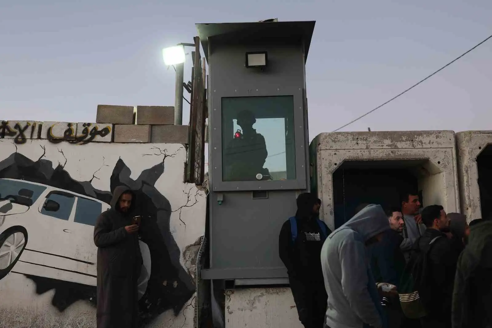 İsrail’in işgali altındaki Kudüs’te 80 bin kişi ramazan ayının ilk