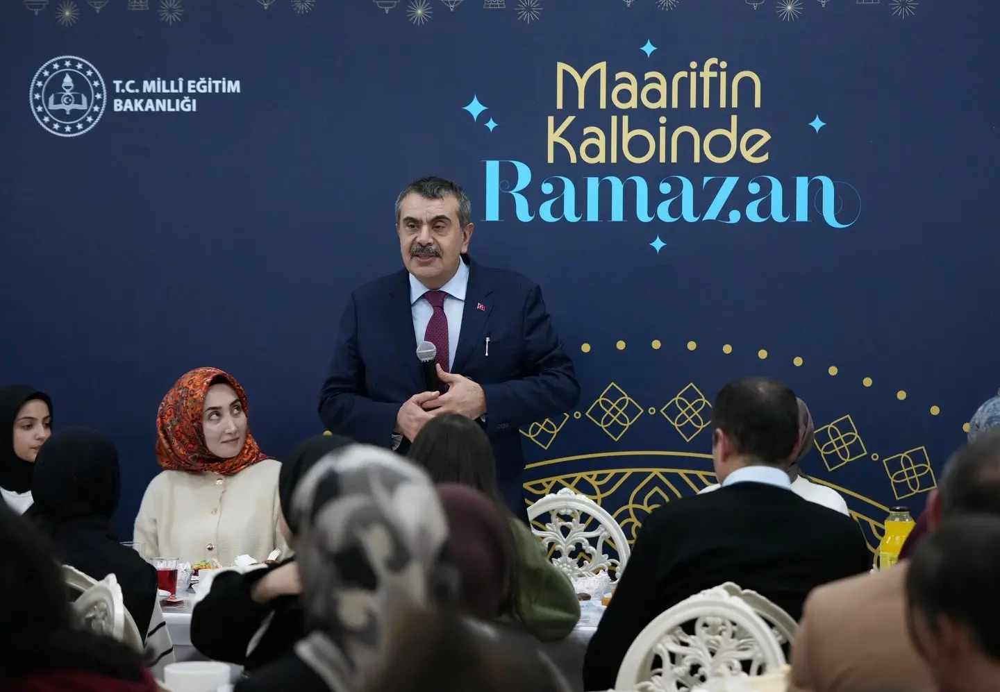 Milli Eğitim Bakanı Yusuf Tekin, Erzurum’da şehit aileleri ve gazilerle