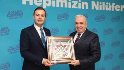 Nilüfer Belediye Başkanı Şadi Özdemir, Balıkesir Büyükşehir Belediye Başkanı Ahmet