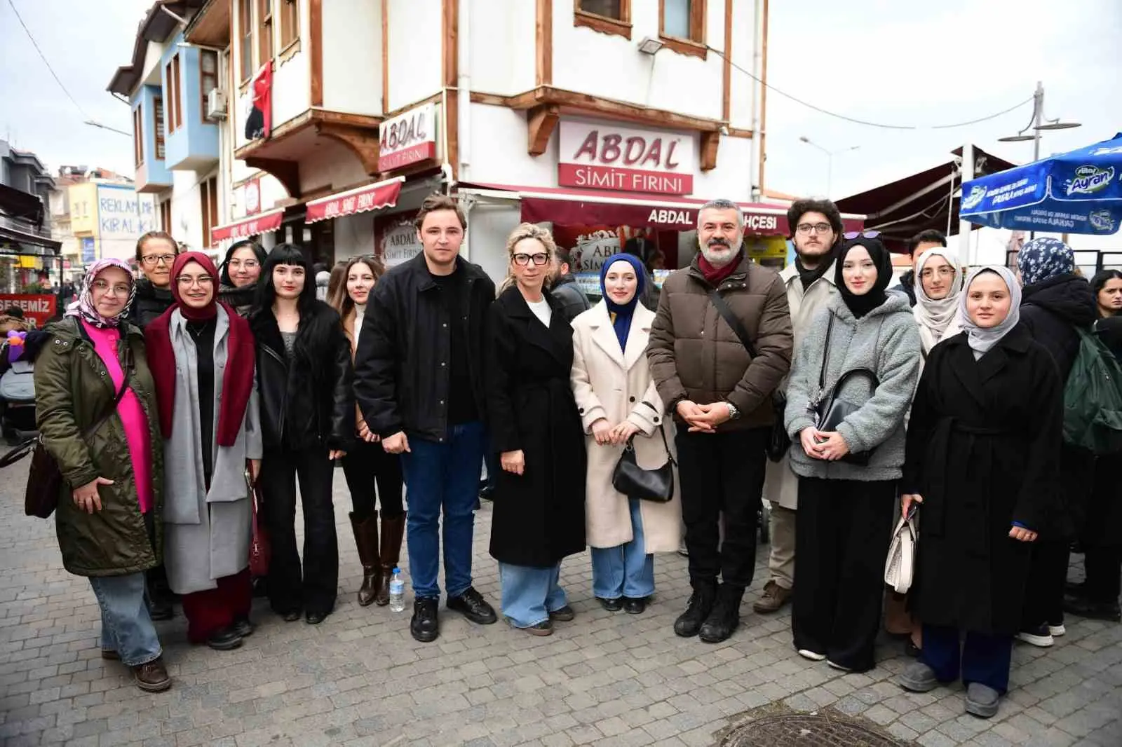 Osmangazi Belediyesi, farklı şehirlerden Bursa’ya gelen öğrenciler için hayata geçirdiği