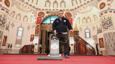 Osmangazi Belediyesi, vatandaşların Ramazan ayında ibadetlerini daha hijyenik bir ortamda