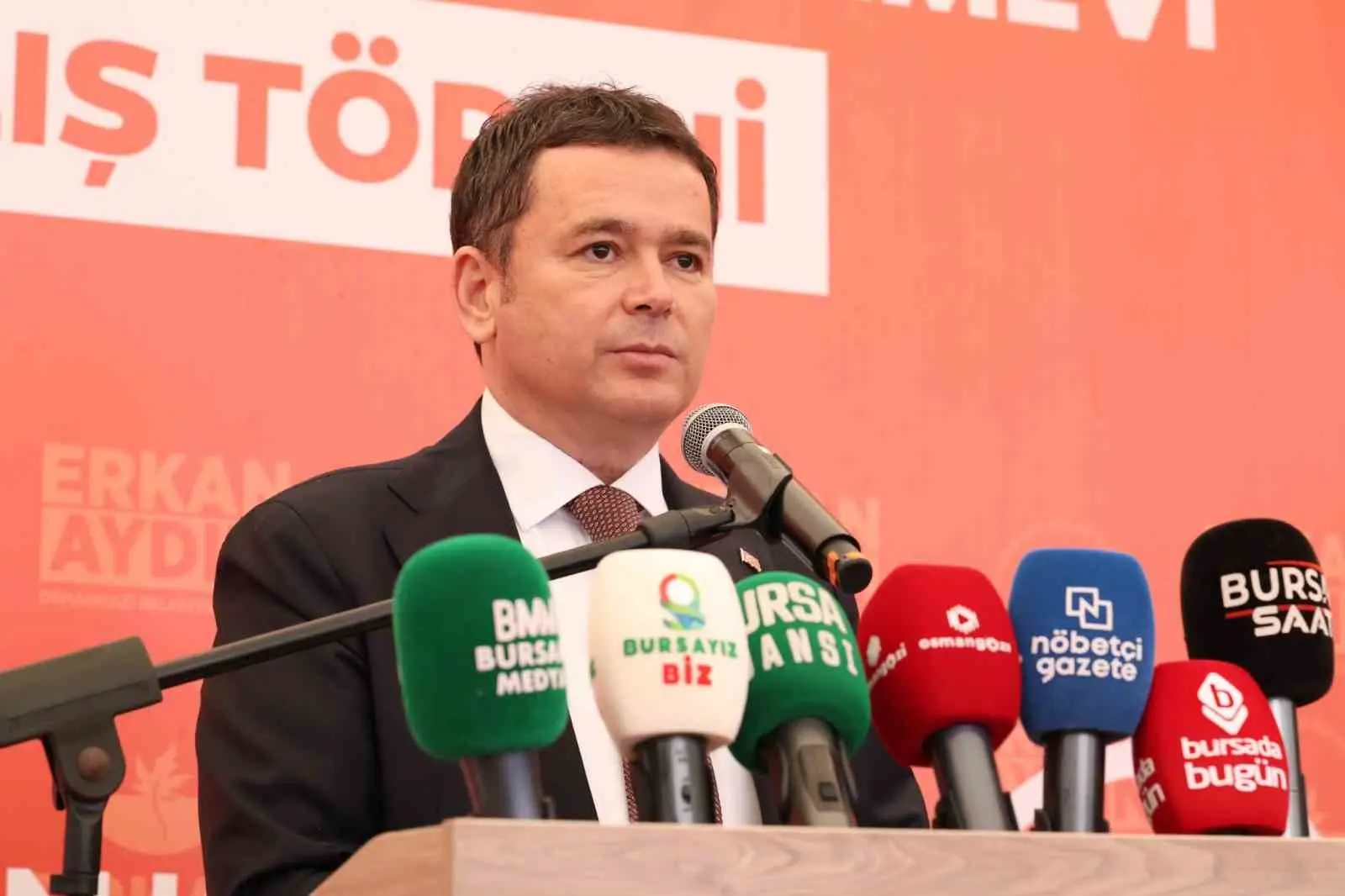 Bursa’nın Osmangazi ilçesine yeni kreşler kazandırmaya devam eden Osmangazi Belediyesi,