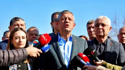 CHP Genel Başkanı Özgür Özel, Antalya Büyükşehir Belediyesine yönelik “rüşvet”