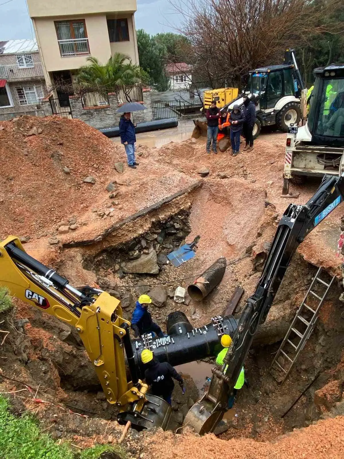Bursa Büyükşehir Belediyesi, muhtemel su sıkıntılarının önüne geçmek ve mevcut