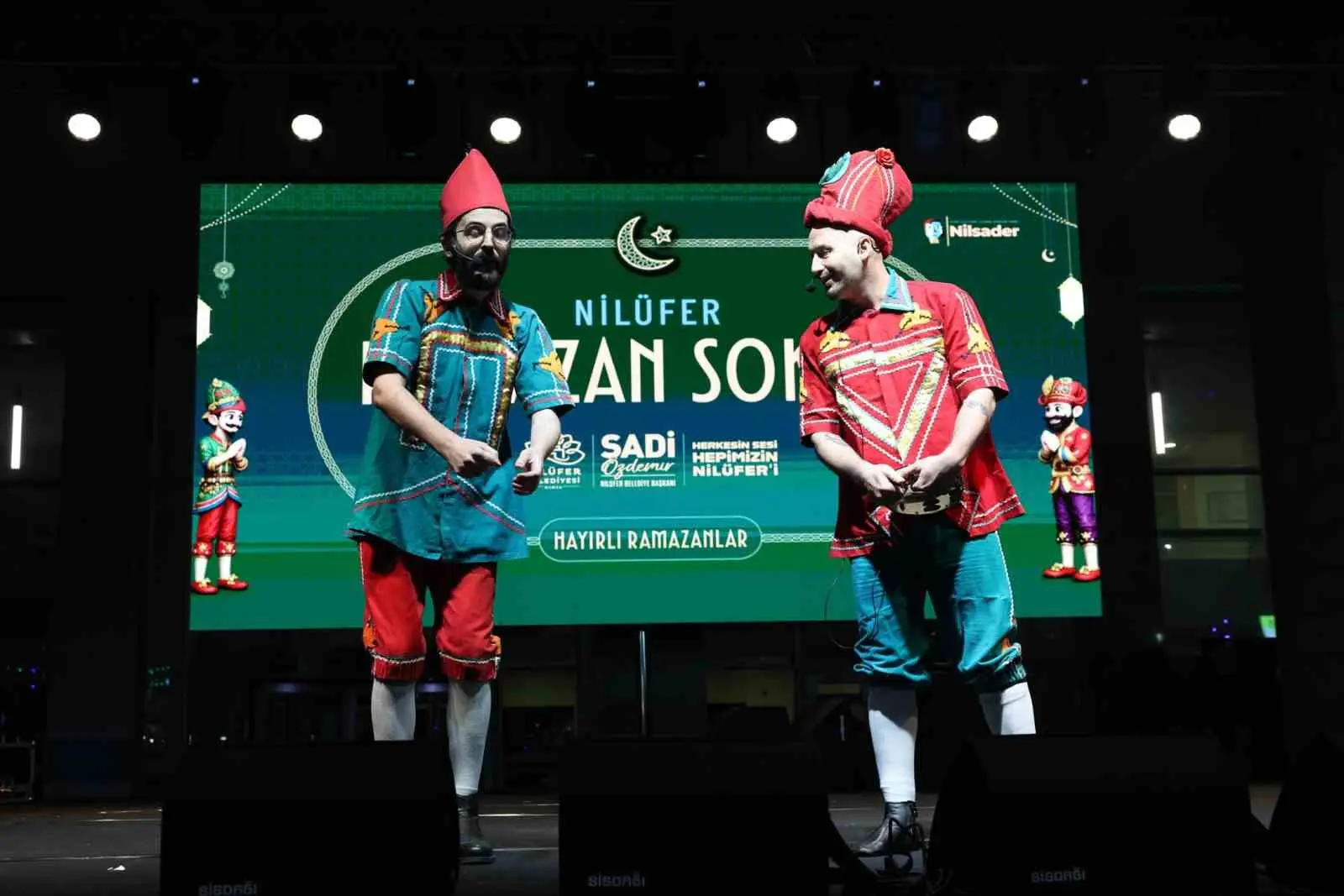 Nilüfer Belediyesi tarafından geleneksel hale getirilen Nilüfer Ramazan Sokağı açıldı.