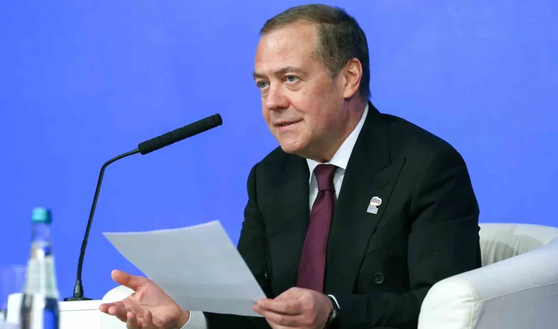 Rusya Güvenlik Konseyi Başkan Yardımcısı ve eski Devlet Başkanı Dmitry