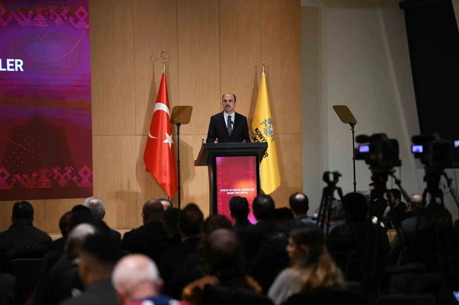 Konya Büyükşehir Belediye Başkanı Uğur İbrahim Altay, sosyal dayanışmayı güçlendiren,