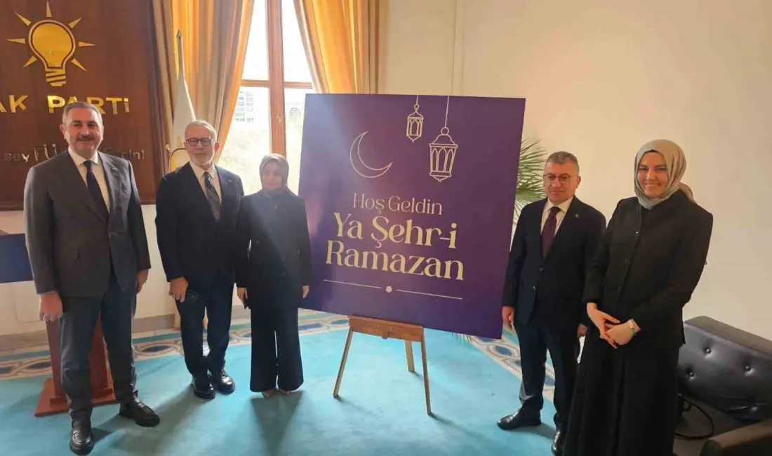 TBMM AK Parti Grubu’nun bulunduğu koridor “Ramazan ayı” nedeniyle ay