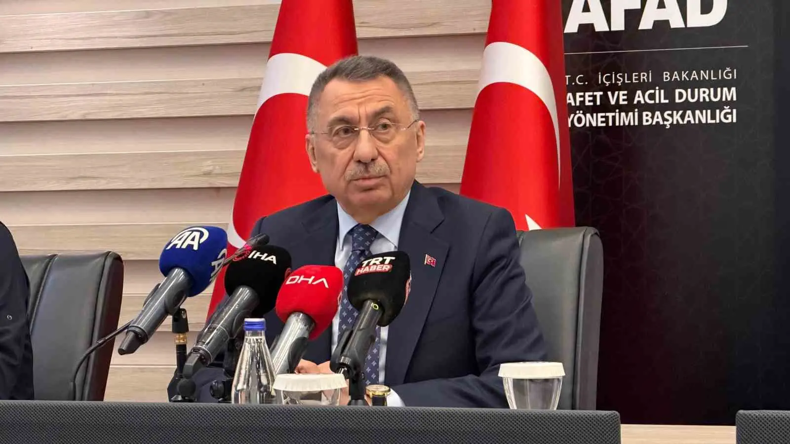 Kahramanmaraş merkezli depremler sonrası yürütülen çalışmaları koordine eden TBMM Dışişleri