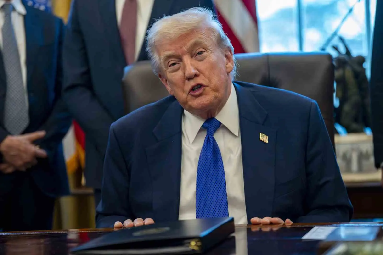 ABD Başkanı Donald Trump, İngiltere Başbakanı Keir Starmer ile Diego