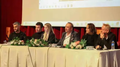 Uşak Belediyesi, kentin gelişimini ve halkın refahını önceleyen yaklaşımıyla Belediye