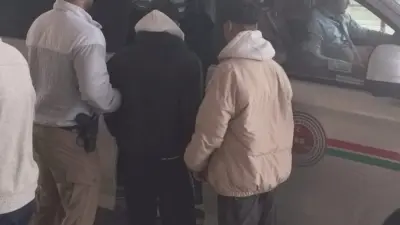 Bursa’nın İnegöl ilçesinde Narkotik Büro Amirliği ekipleri 2 uyuşturucu tacirini